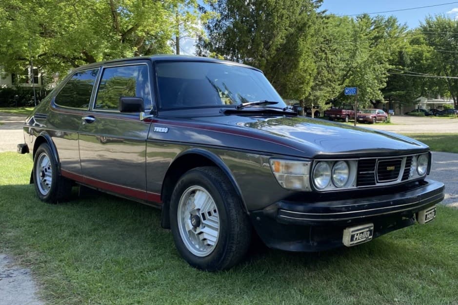 1978 Saab 99 sold for $9,999