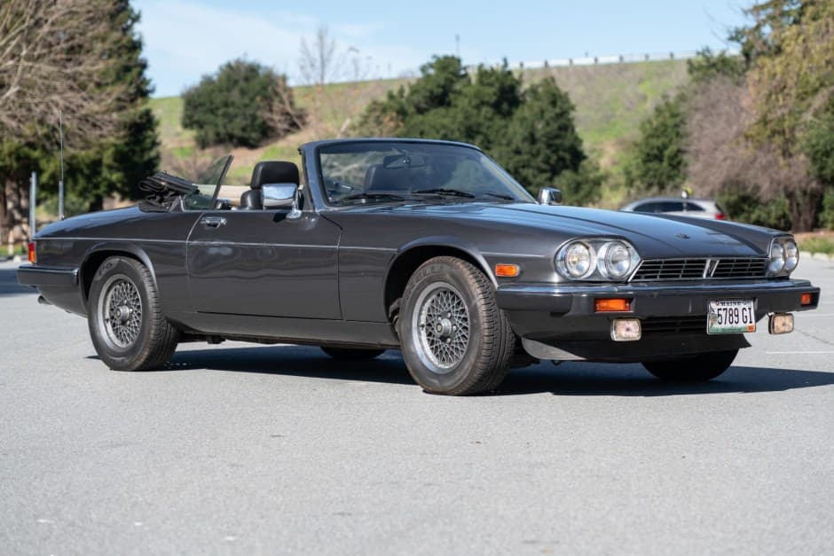 1989 Jaguar XJS sold for $7,500