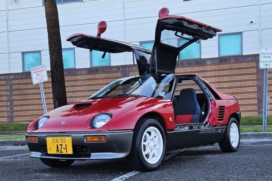 1993 Autozam AZ-1 sold for $15,800