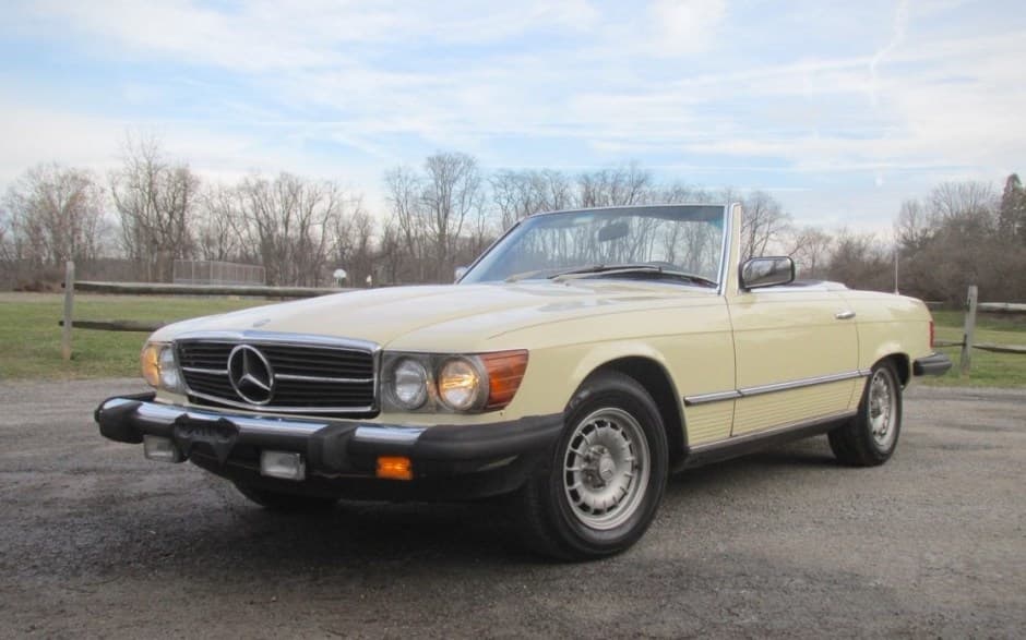 1981 Mercedes-Benz R107 SL sold for $7,000