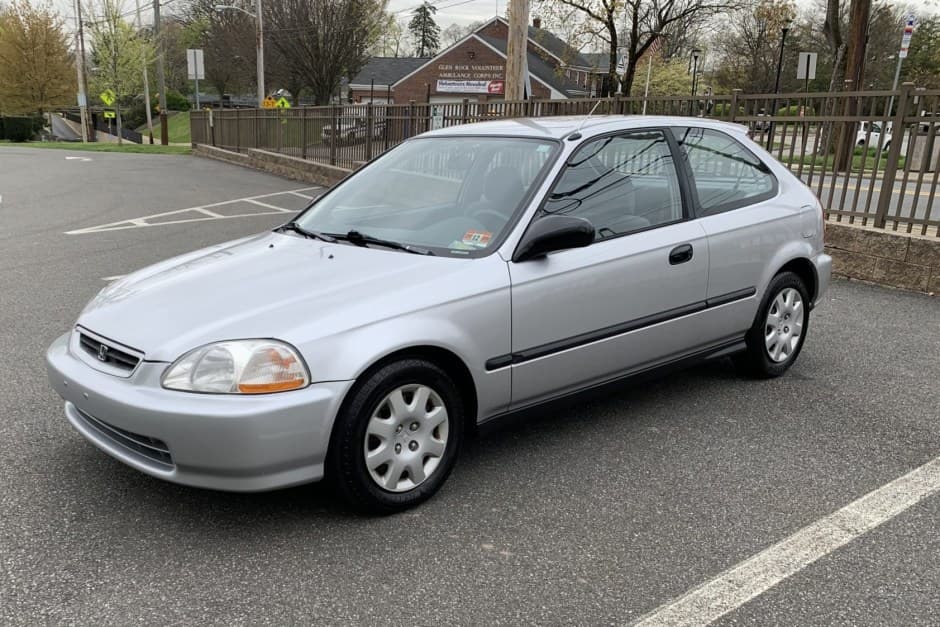 1998 Honda Civic (1996-2000) sold for $8,600