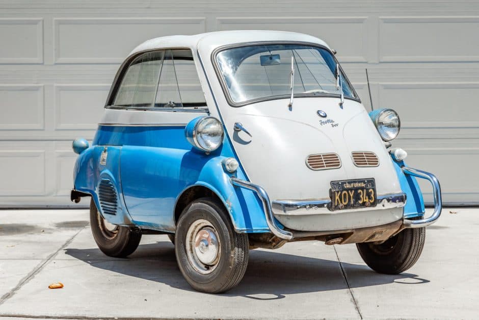 1958 BMW Isetta sold for $20,250