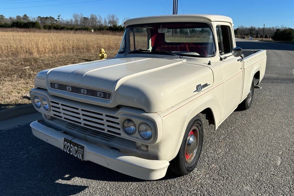1959 Ford F-Series 1957-1960 sold for $8,000