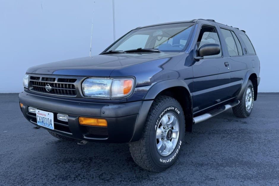 1997 Nissan Pathfinder sold for $10,750