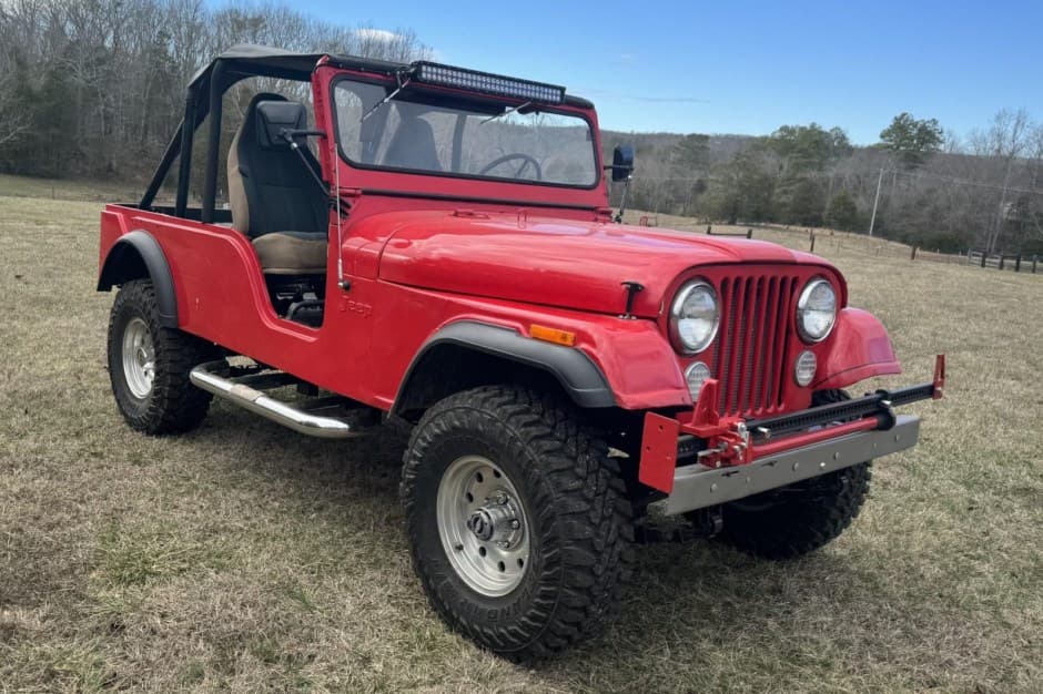 1973 Jeep CJ-6 sold for $8,500
