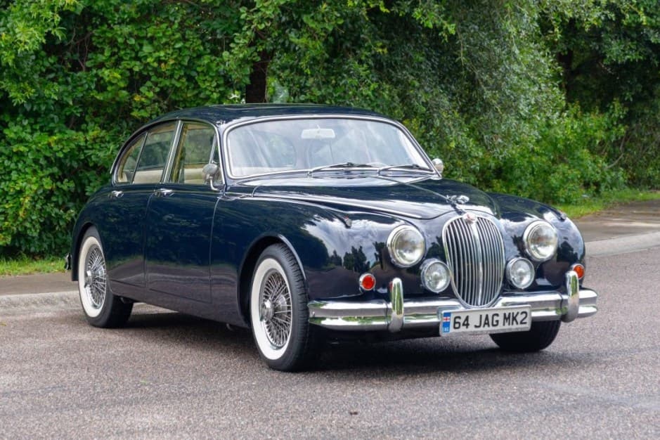 1964 Jaguar Mk II sold for $29,000