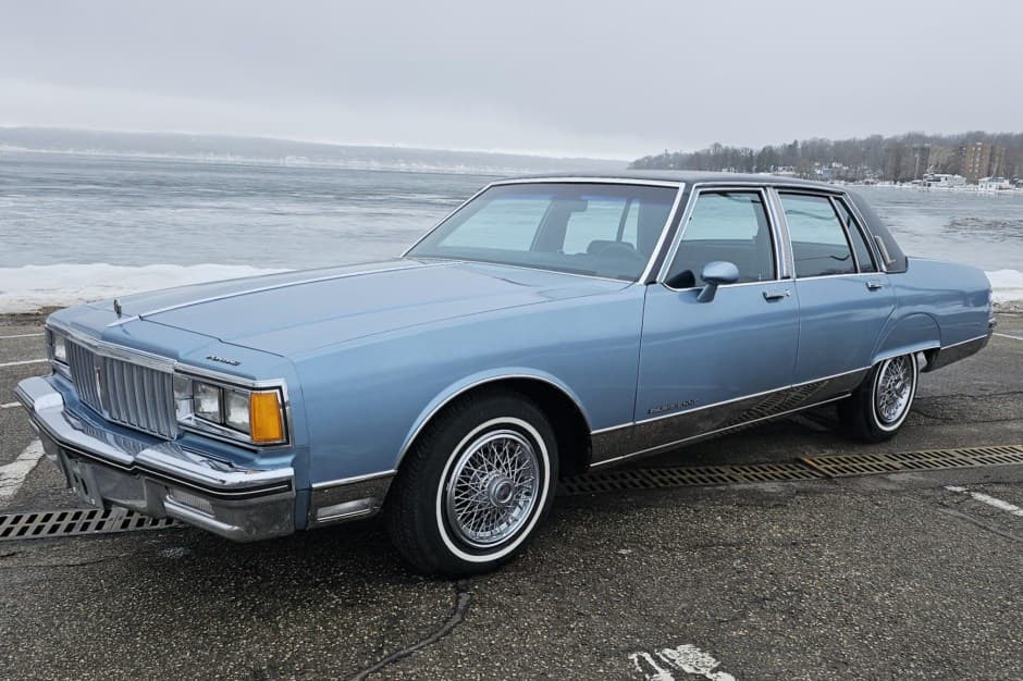 1986 Pontiac Parisienne sold for $7,150