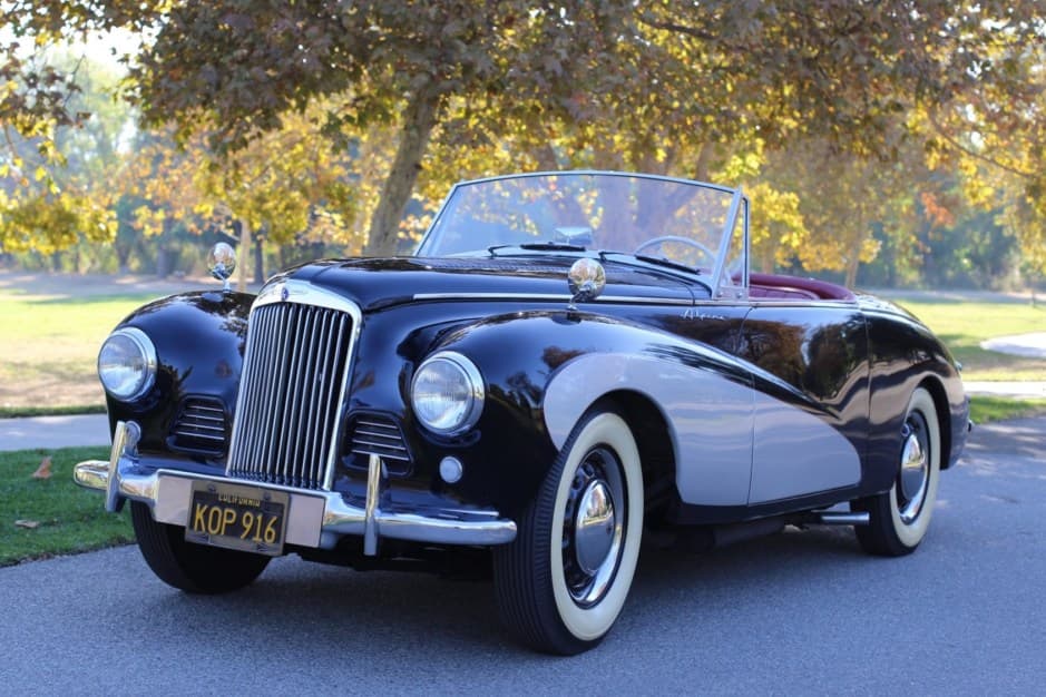 1953 Sunbeam Alpine sold for $37,725