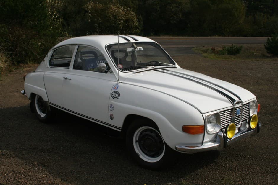 1969 Saab 96 sold for $6,900