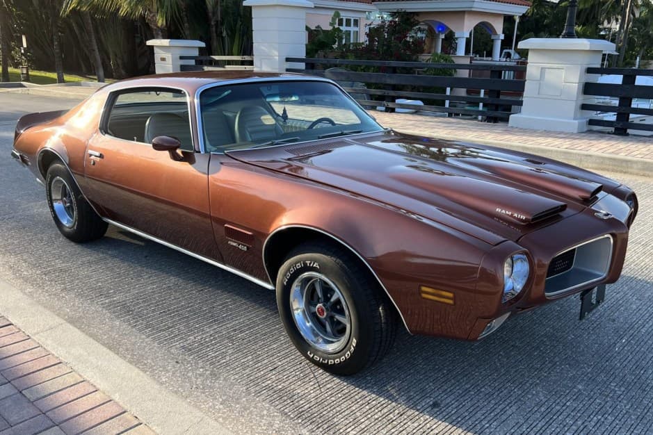 1971 Pontiac Firebird (1970-1981) sold for $41,543