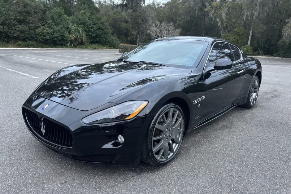2009 Maserati GranTurismo sold for $29,000