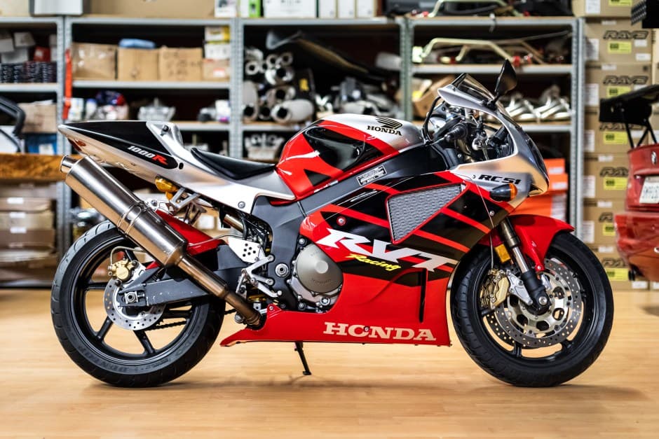 2001 Honda RC51 sold for $13,250