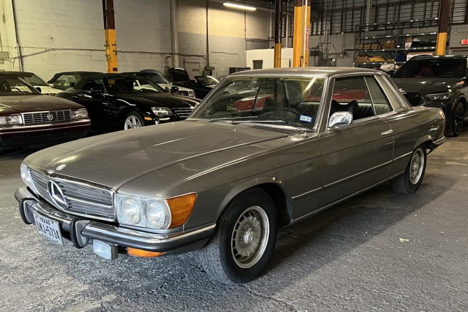 1973 Mercedes-Benz C107 SLC sold for $7,900