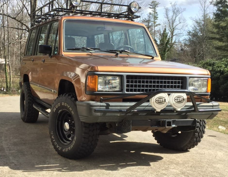 1988 Isuzu Trooper sold for $5,100