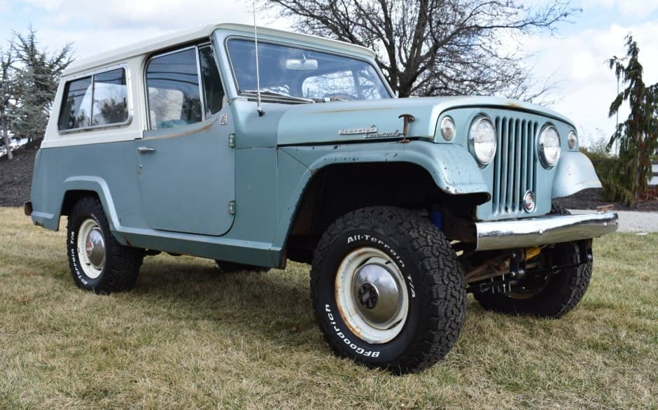 1967 Jeep Jeepster Commando sold for $6,600