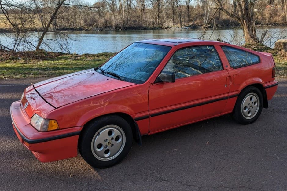 1986 Honda CRX sold for $5,969