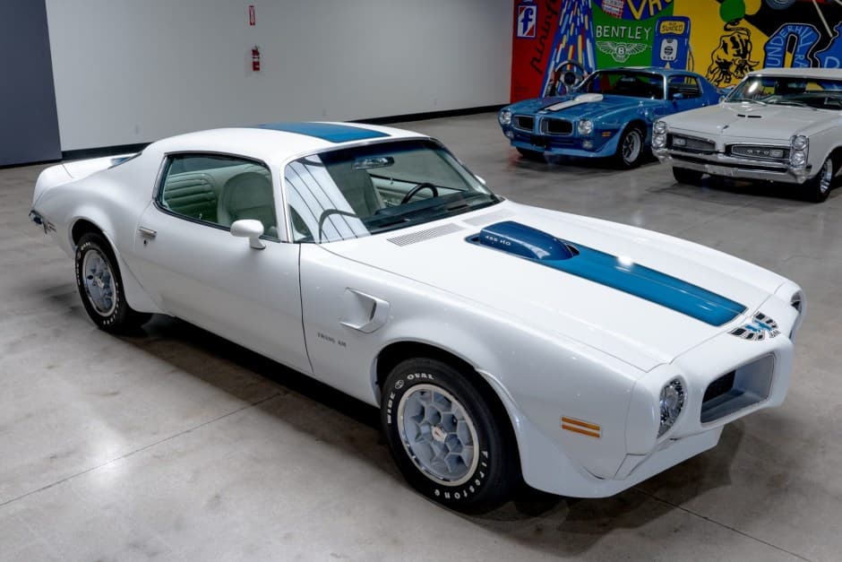 1972 Pontiac Firebird (1970-1981) sold for $97,500