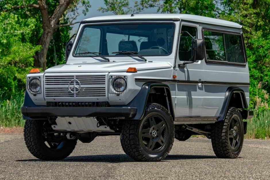 1994 Mercedes-Benz W461 G-Class sold for $57,750