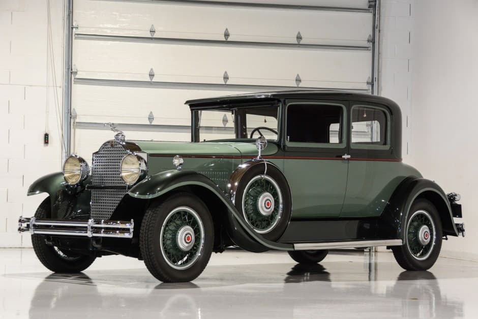 1931 Packard sold for $37,027