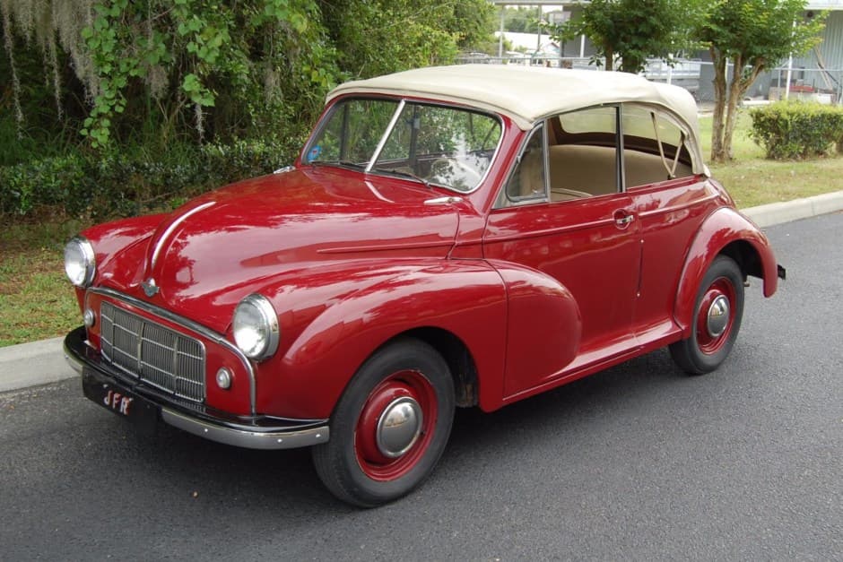 1951 Morris Minor sold for $6,600