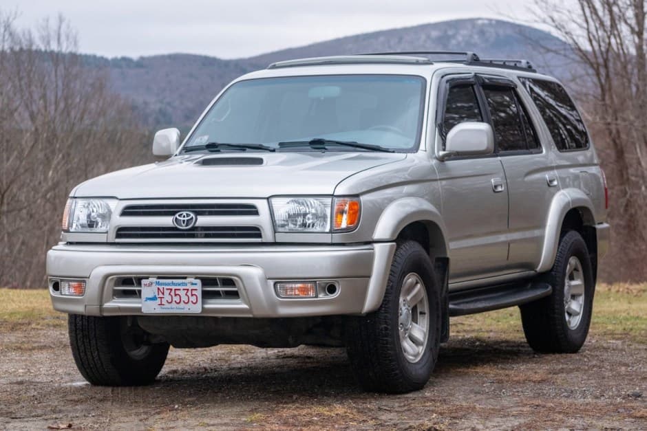 2000 Toyota 4Runner (N180) sold for $14,500