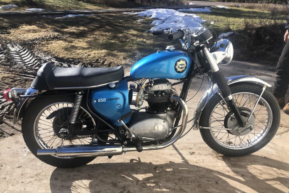 1965 BSA Lightning sold for $2,600