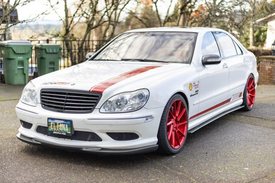 2005 Mercedes-Benz W220 S-Class sold for $22,000