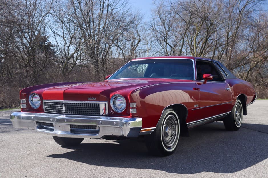 1973 Chevrolet Monte Carlo sold for $13,500