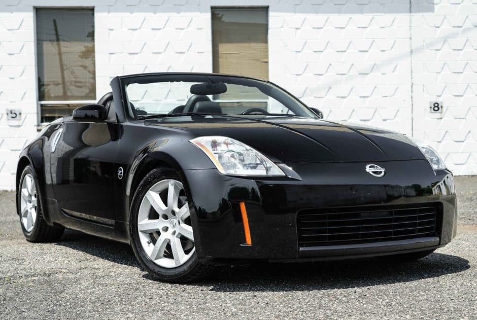 2005 Nissan 350Z sold for $13,000