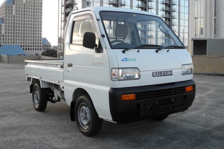1992 Suzuki Carry sold for $7,100