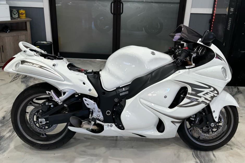 2011 Suzuki Motorcycles sold for $8,100