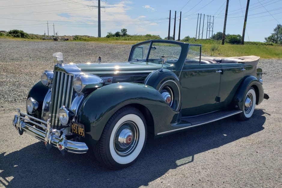 1939 Packard Twelve sold for $112,200