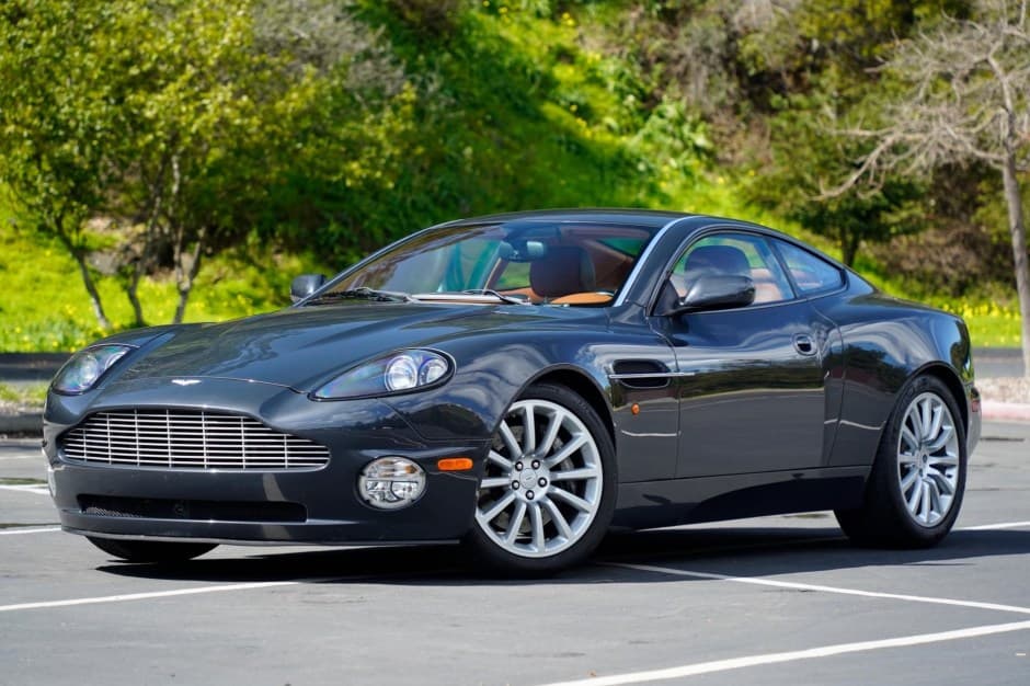 2002 Aston Martin Vanquish sold for $58,500