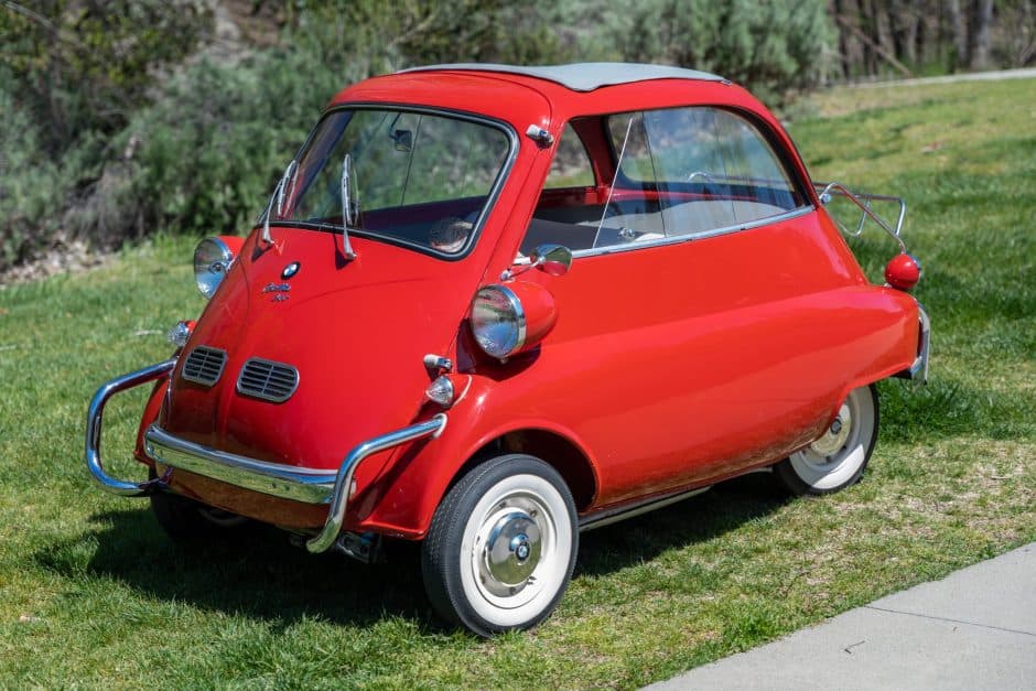 1959 BMW Isetta sold for $26,750