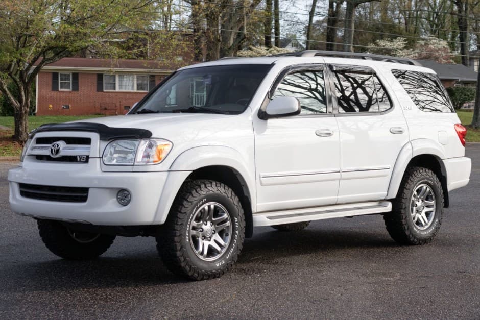 2006 Toyota Sequoia sold for $18,500