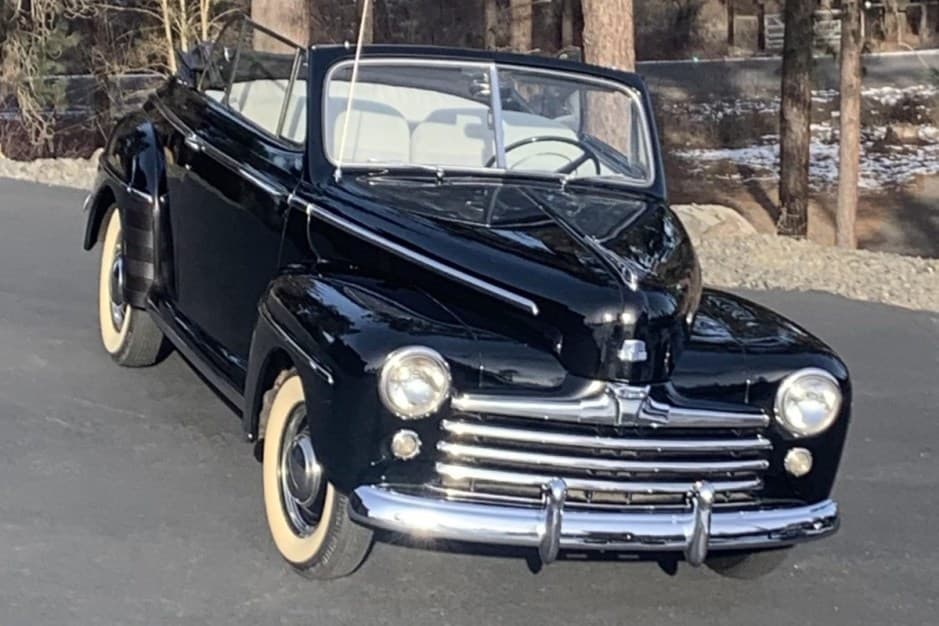 1948 Ford Standard, Deluxe, & Super Deluxe sold for $21,000