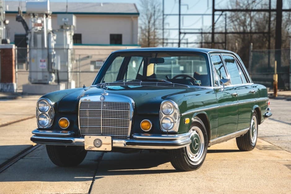 1970 Mercedes-Benz W108 & W109 sold for $28,000