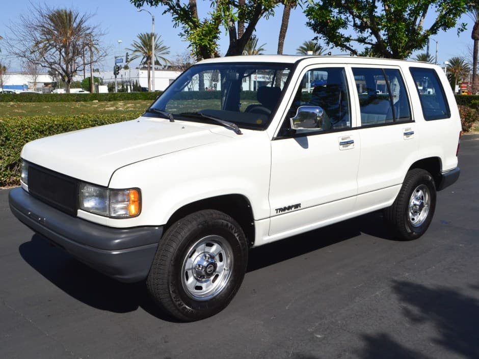 1993 Isuzu Trooper sold for $8,500