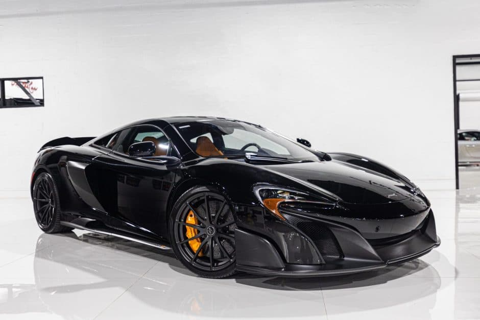 2016 McLaren Super Series sold for $212,675