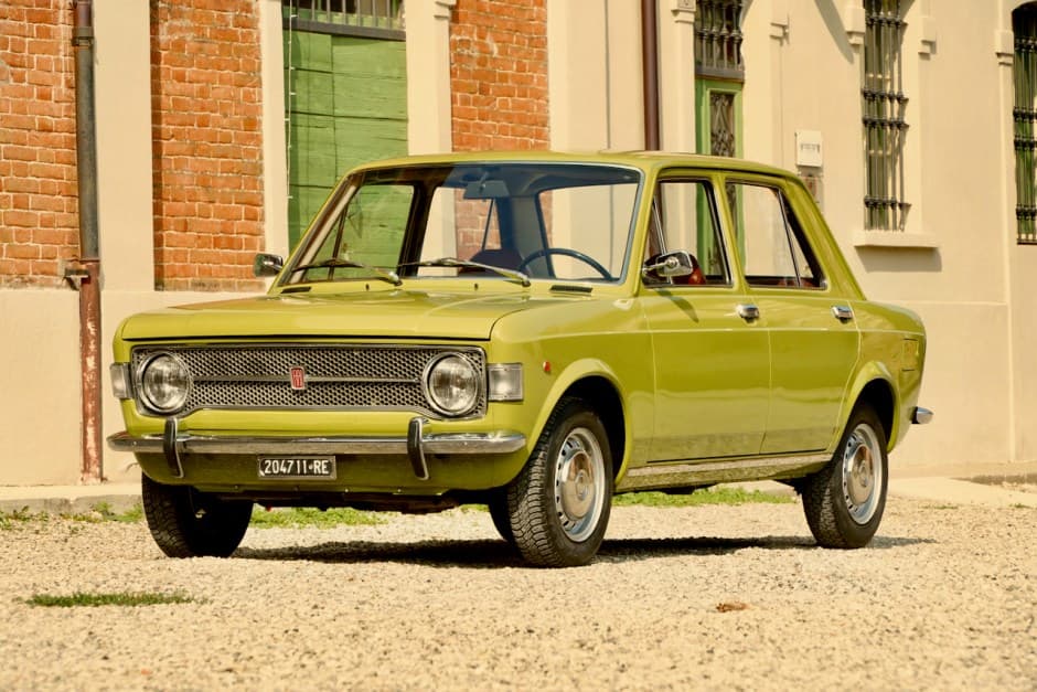 1972 Fiat 128 sold for $12,500