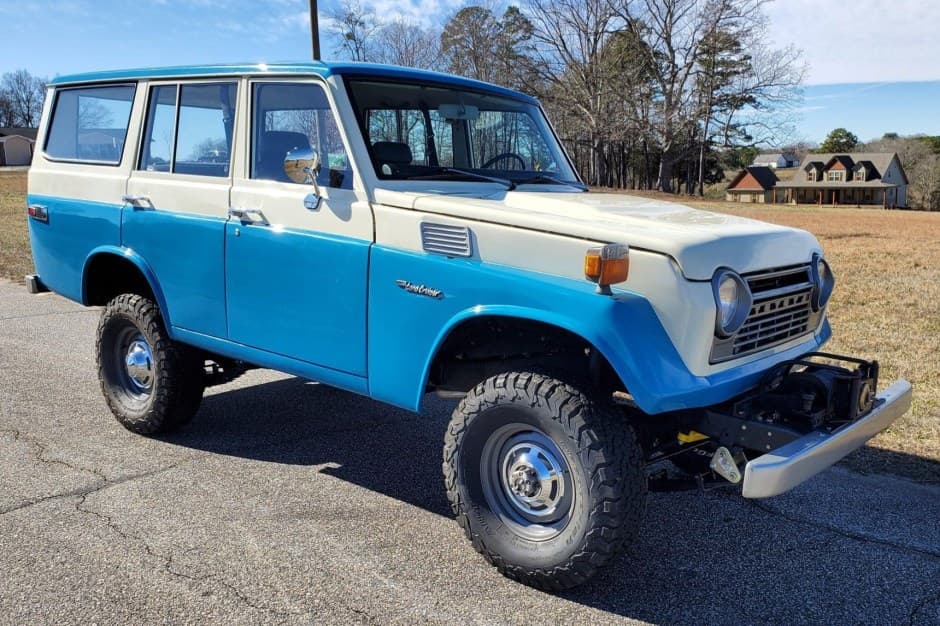 1979 Toyota Land Cruiser FJ55 sold for $33,000