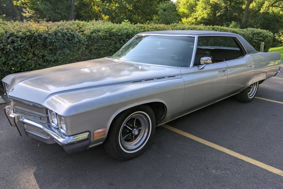1971 Buick Electra sold for $7,400