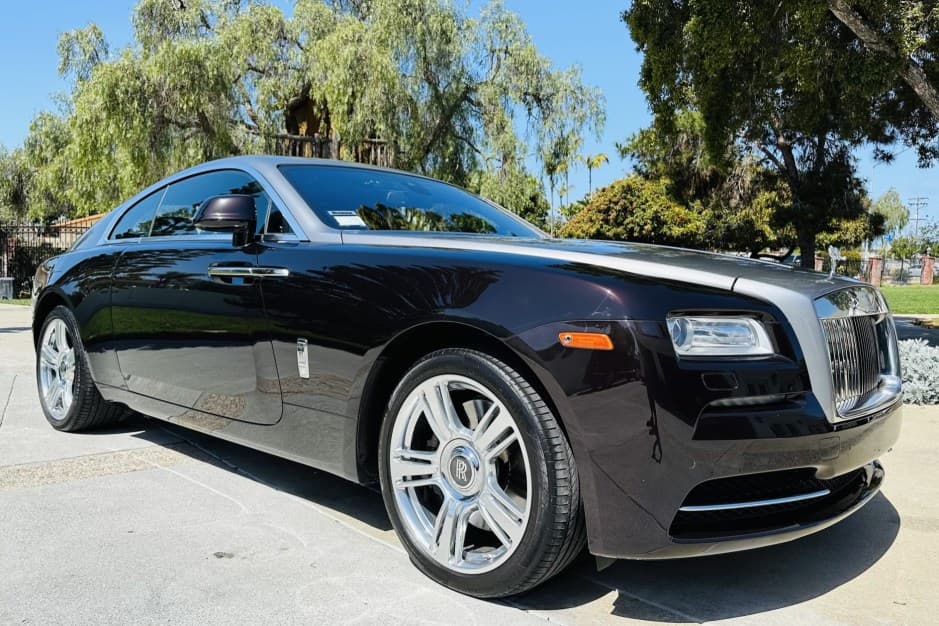 2015 Rolls-Royce Wraith sold for $134,000