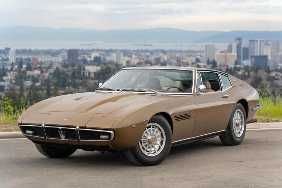 1970 Maserati Ghibli sold for $176,000