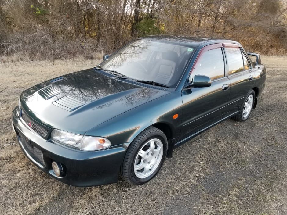 1992 Mitsubishi Lancer Evolution sold for $14,896