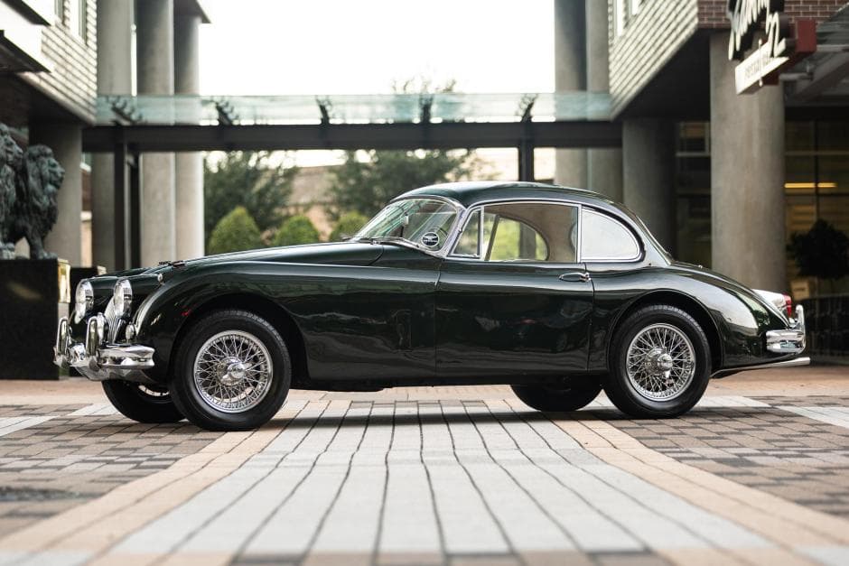 1961 Jaguar XK150 sold for $72,000