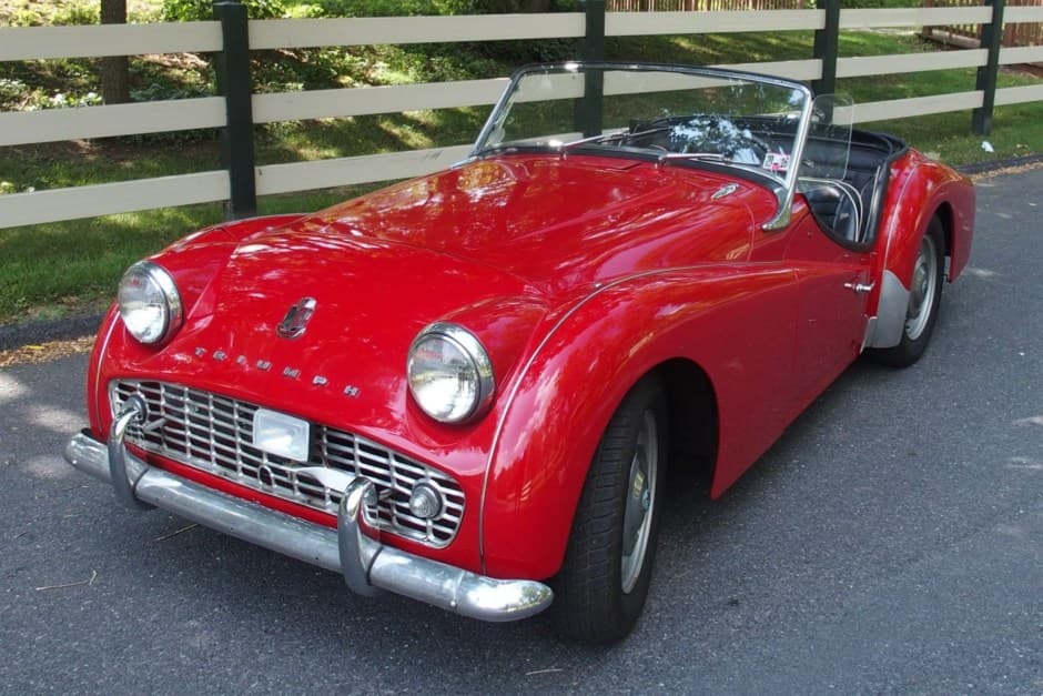 1958 Triumph TR3 sold for $18,149
