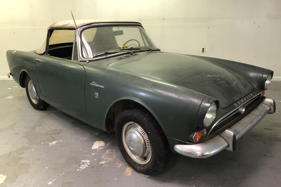 1965 Sunbeam Alpine sold for $6,800