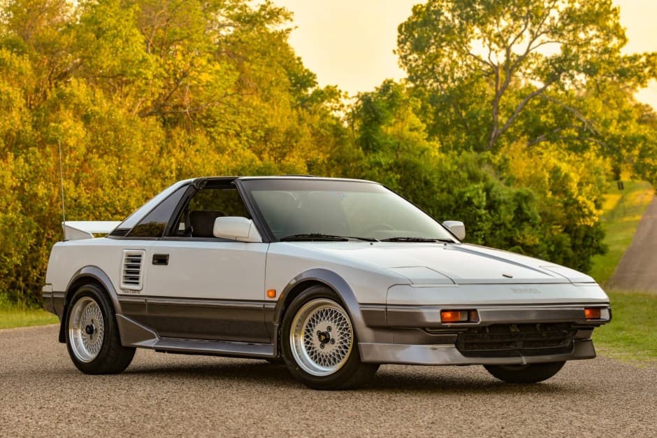 1988 Toyota AW11 MR2 sold for $16,750