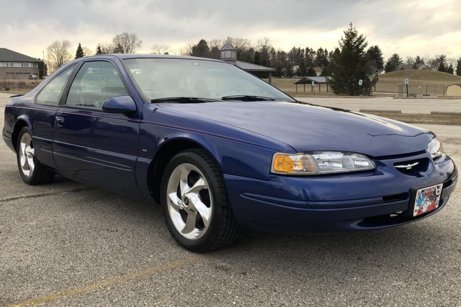 1997 Ford Thunderbird (1989-1997) sold for $14,800
